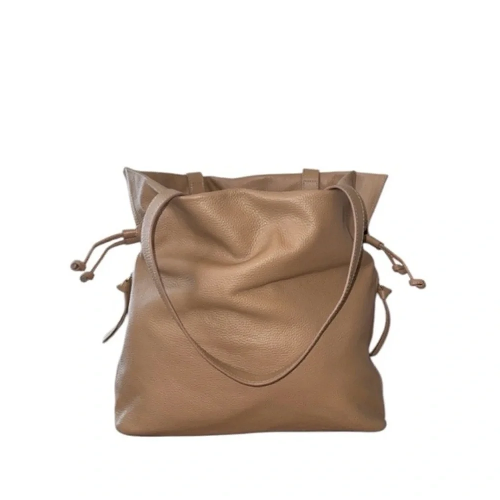 Tote Le Monde Roma Cinch Cognac Camel Tan‎ Leather Tote Shoulder Bag